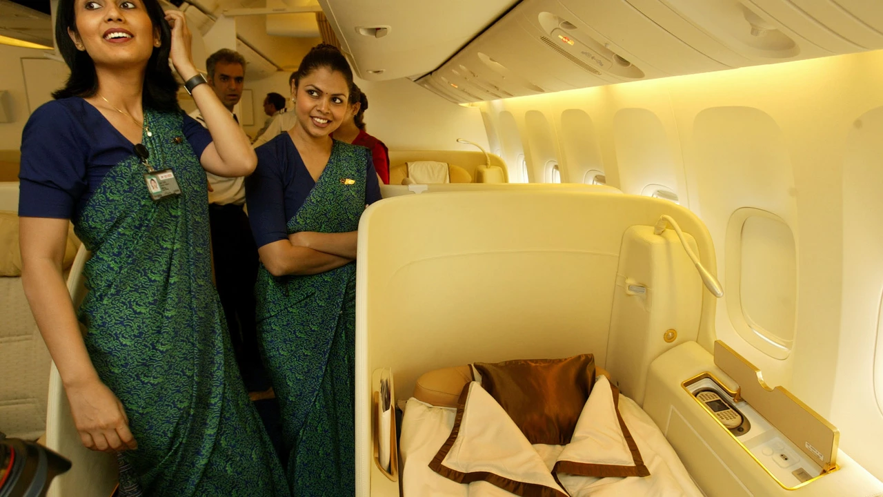 What do airlines and airport crews think of Indian passengers?
